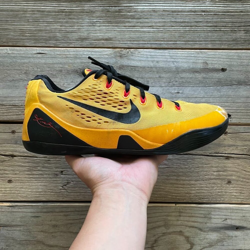 Men 2014 Nike Kobe 9 EM Low Bruce Lee Basketball Shoes Sneakers